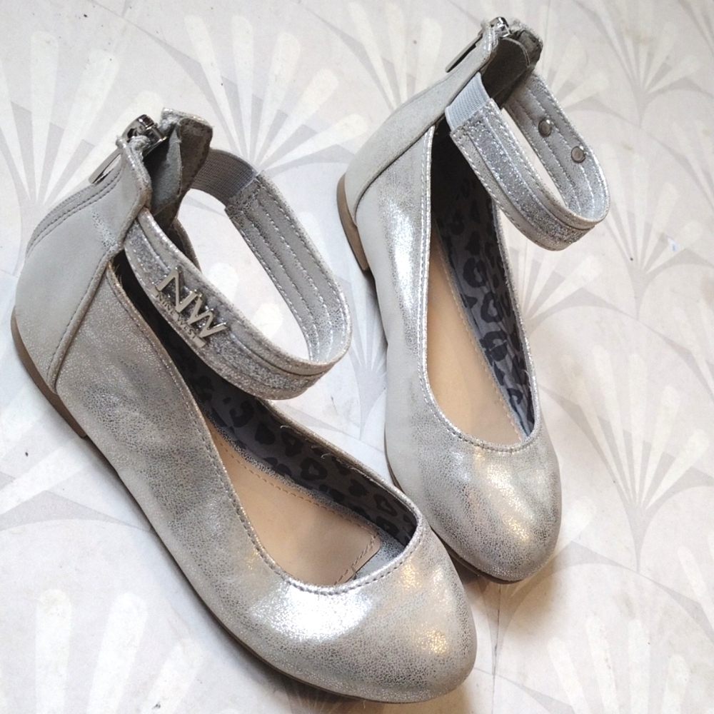 Nine West Little Kids Dress Flats